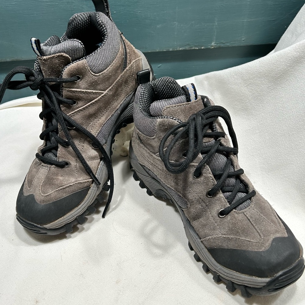 Women’s Redhead Brand Insulated Boots, Leather/Synthetic, size 7.5